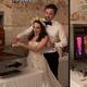Pareja de novios se vuelven virales en su boda por cortar un trompo de pastor en lugar de un pastel