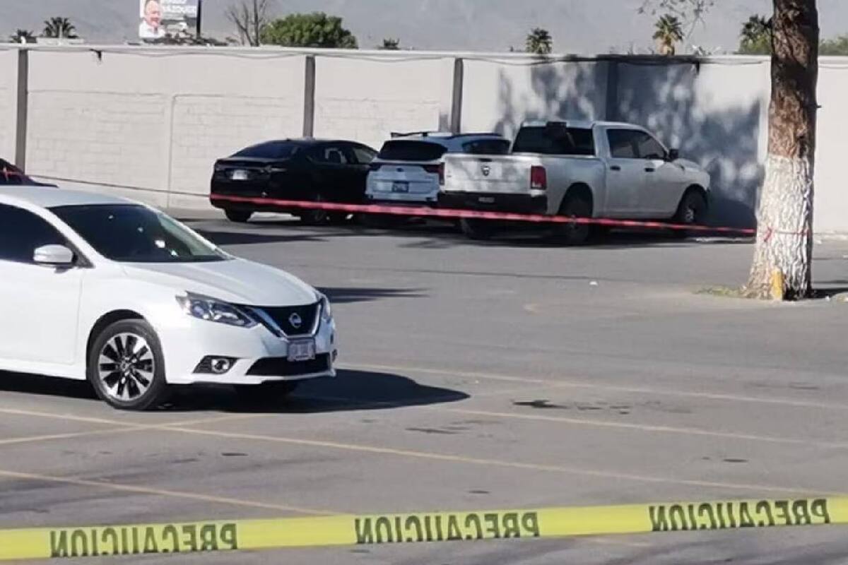 Mata a mujer y luego se suicida afuera de un gimnasio en Chihuahua