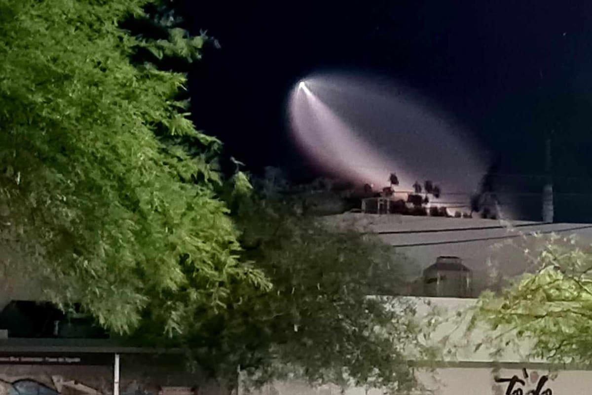 Quinto lanzamiento de SpaceX ilumina los cielos de Sonora