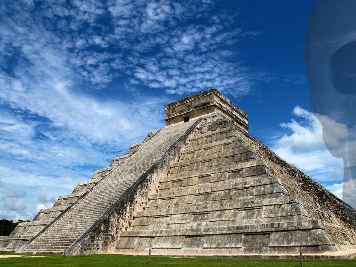 Descubren más de 100 antiguos niños mayas sacrificados en Chichén Itzá