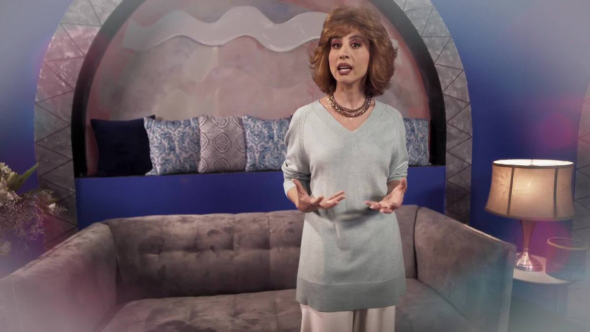 Katy Godoy, parodia de Pati Chapoy en 'Ellas soy yo'