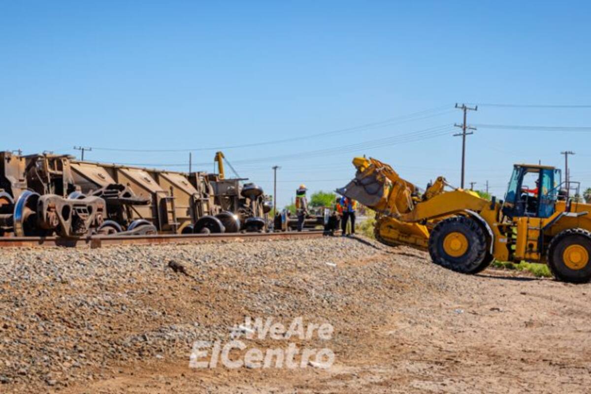 Se descarrila tren en El Centro, California