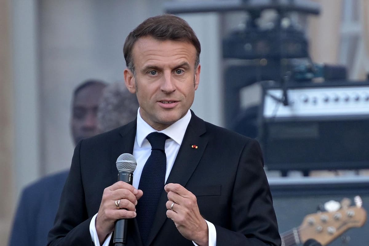 Macron entra en campaña: “Solo el centro puede bloquear a la extrema derecha e izquierda”