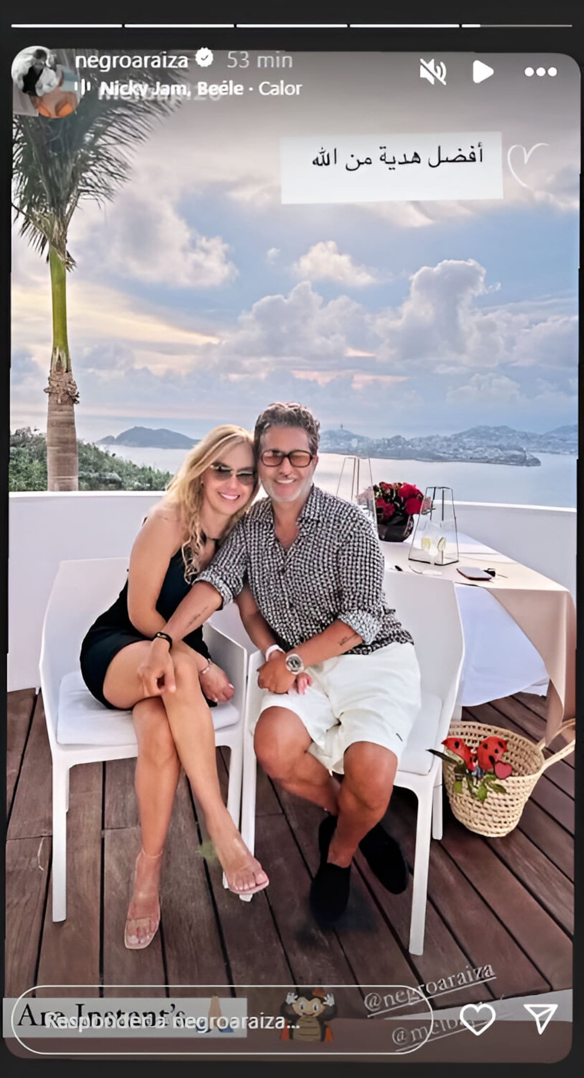Raúl Araiza comparte fotografía en la playa con su nueva pareja | Captura de pantalla (Instagram)