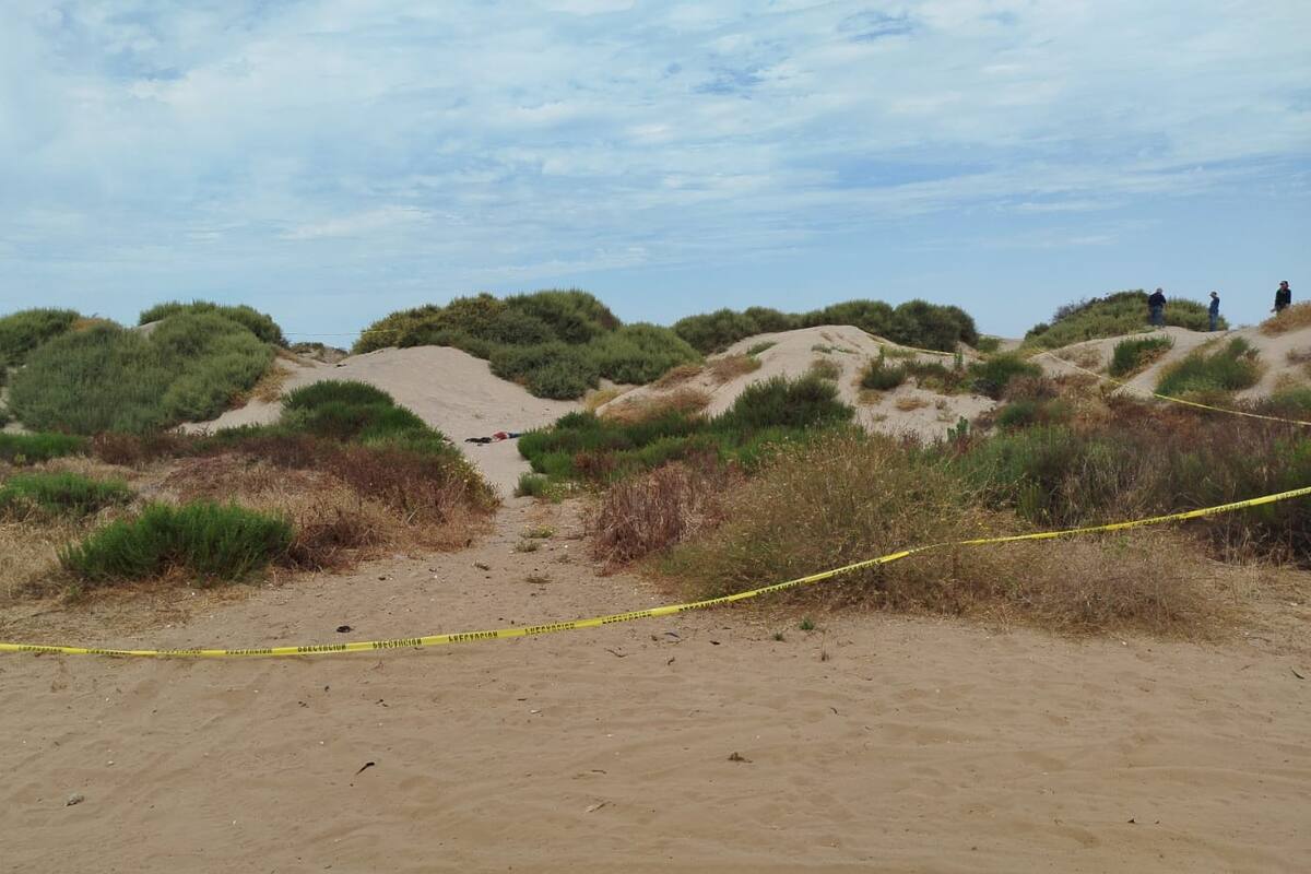 Localizan el cuerpo de una mujer en las dunas de la Playa El Punto