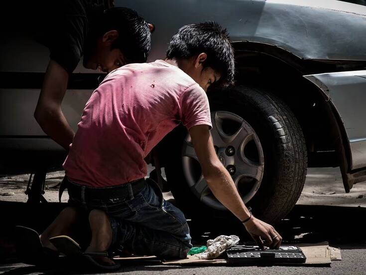 Esperan disminución de menores laborando en las calles por altas temperaturas