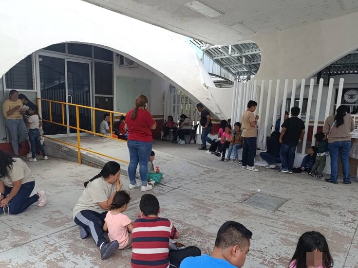 Optan migrantes deportados por Sonora intentar cruzar a EU