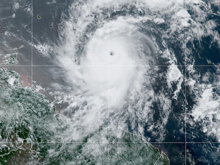 Huracán ‘Beryl’: AMLO dice que podría afectar a Cancún