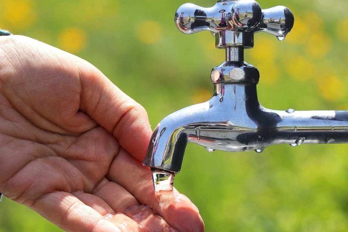 Incrementa hasta el 20% el consumo de agua en verano