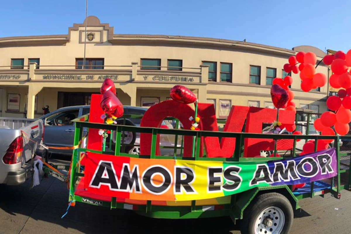 Marcha comunidad LGBTIQ+ en Tijuana 