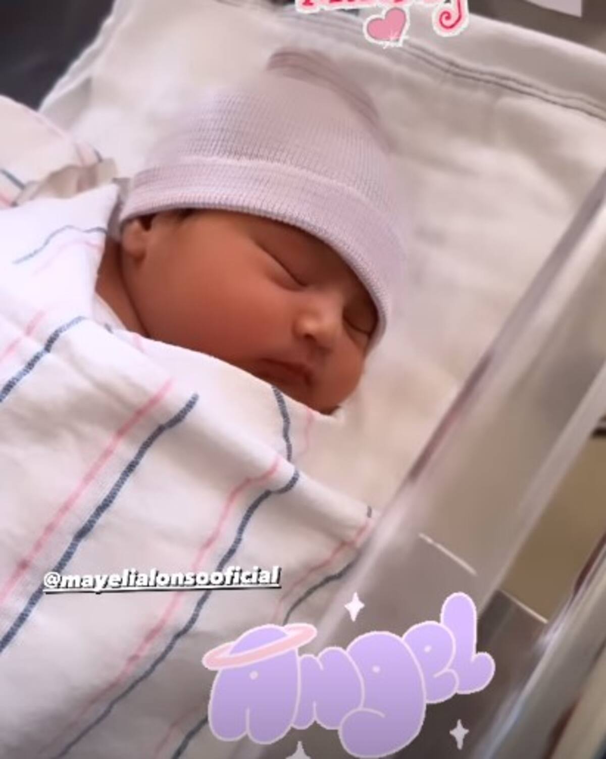 La bebé de Mayeli Alonso nació el 2 de julio. Vía Instagram.