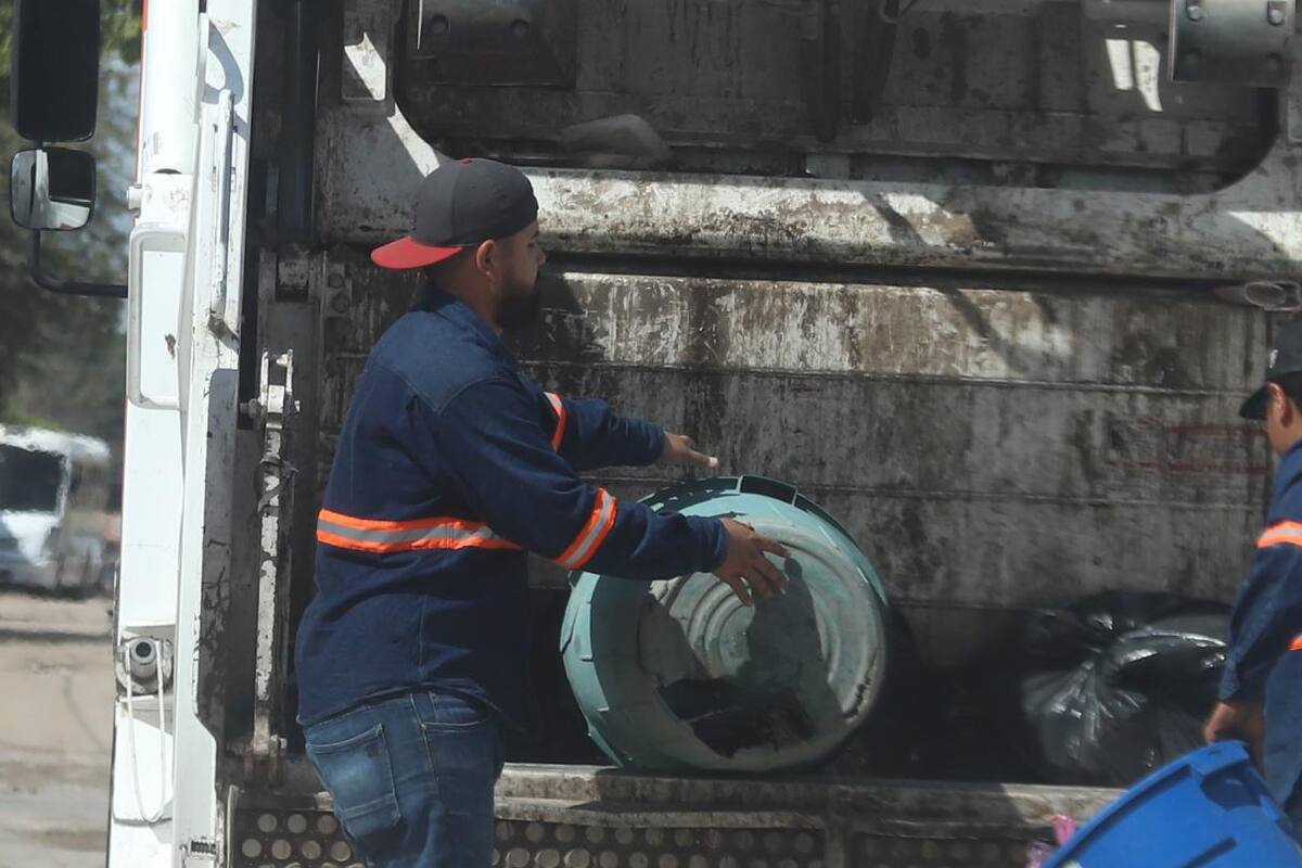 El 24 ayuntamiento decidirá si continúan arrendando camiones de basura