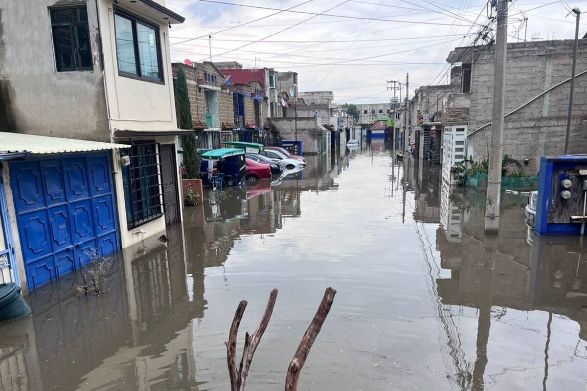 Familias de Edomex piden apoyo a autoridades después de inundación