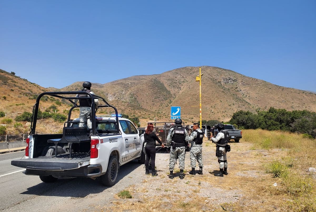 El operativo estuvo coordinado por la Fiscalía General de Baja California, la Comisión Estatal de Búsqueda y colectivos de familiares de personas desaparecidas.