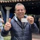 El ‘Gran Campeón’ Julio César Chávez presume su voto en las elecciones presidenciales