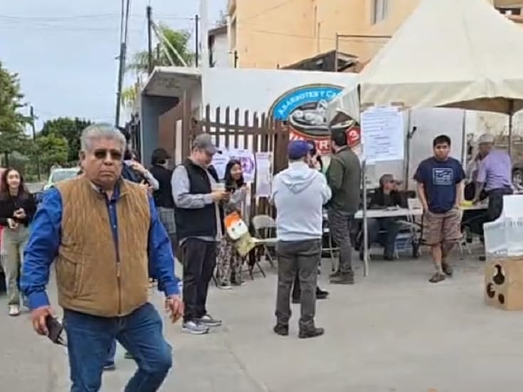 Roban urna con boletas en casilla de El Sauzal en Ensenada