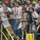 VIDEO: Nueva pelea entre aficionados en la Eurocopa