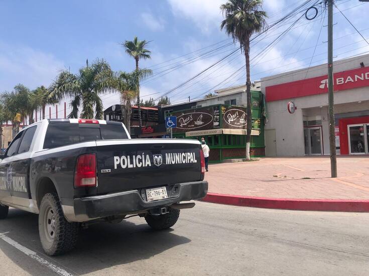 Continúan extorsiones policiacas y de inspectores en Rosarito