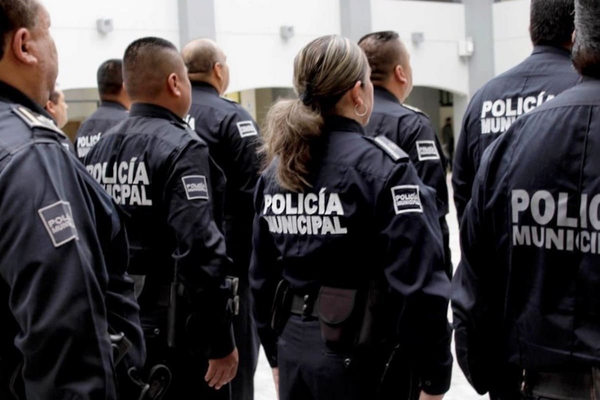 Suspenden a 3 policías por diversas denuncias en Rosarito