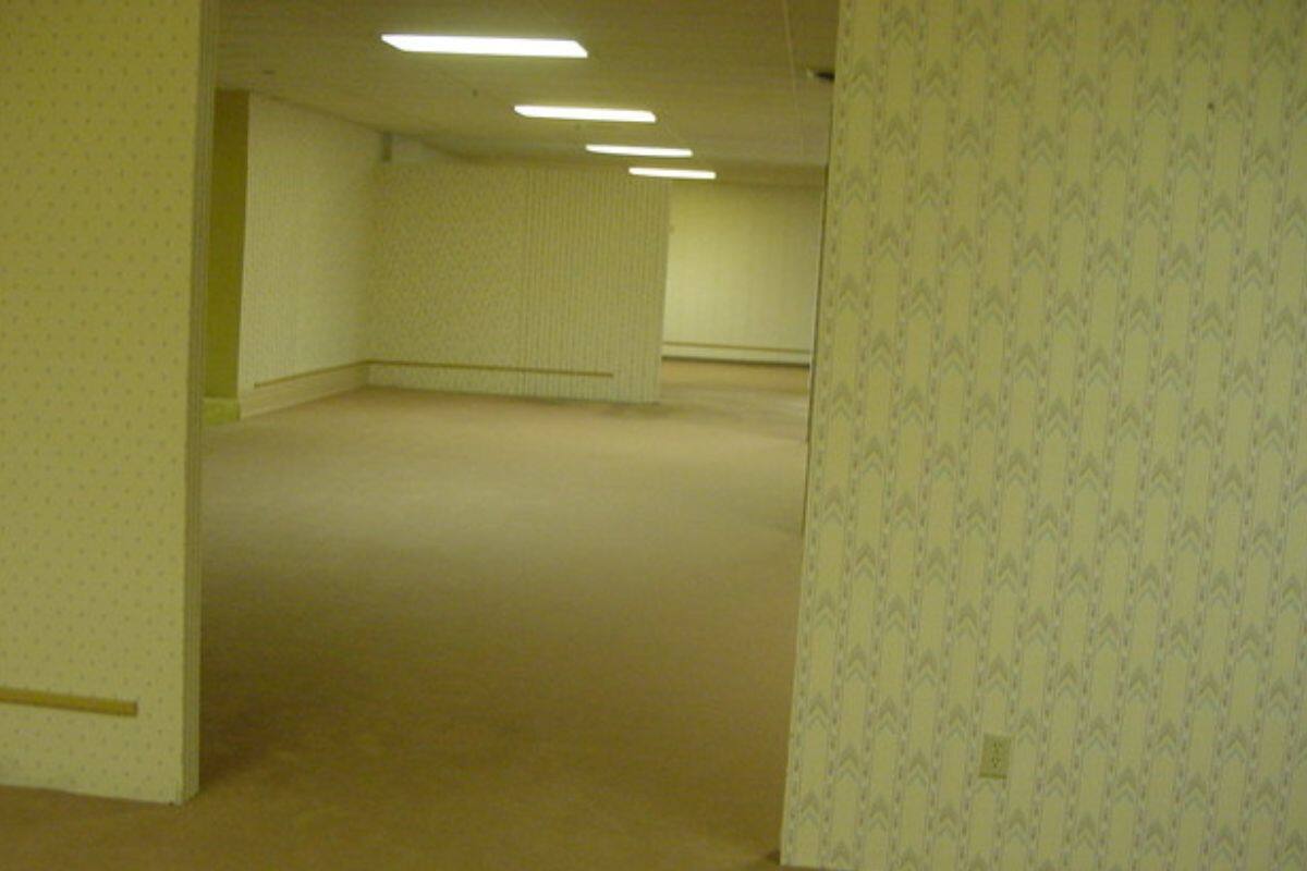  Desde habitaciones vacías o luces estridentes; conoce qué son y en qué consisten los Backrooms