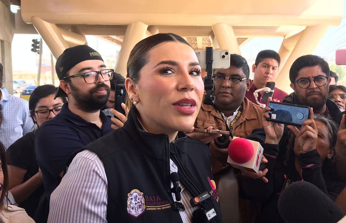 La gobernadora del Estado, Marina del Pilar Ávila Olmeda habló del caso del embargo al local Saldos Koko´s.